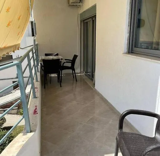 Mango In Appartamento Sarandë